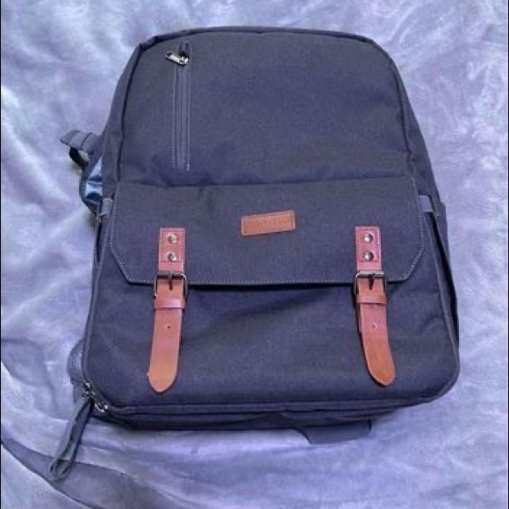 Gray MOSISO Camera Backpack 17.3 inch.